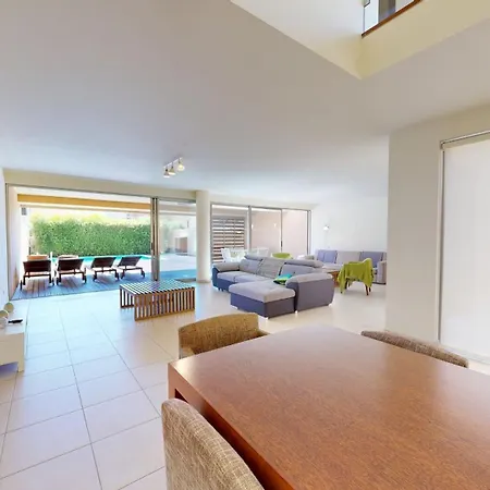 Herdade Dos Salgados, V3 Вилла *