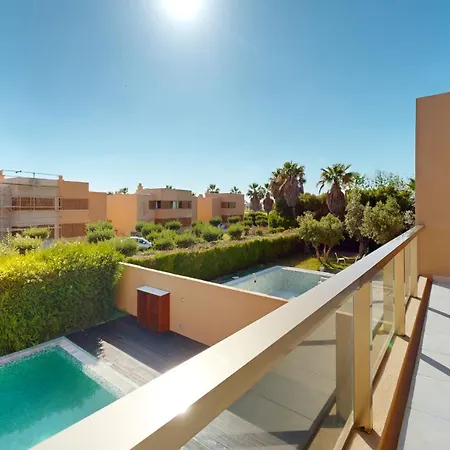 Herdade Dos Salgados, V3 *