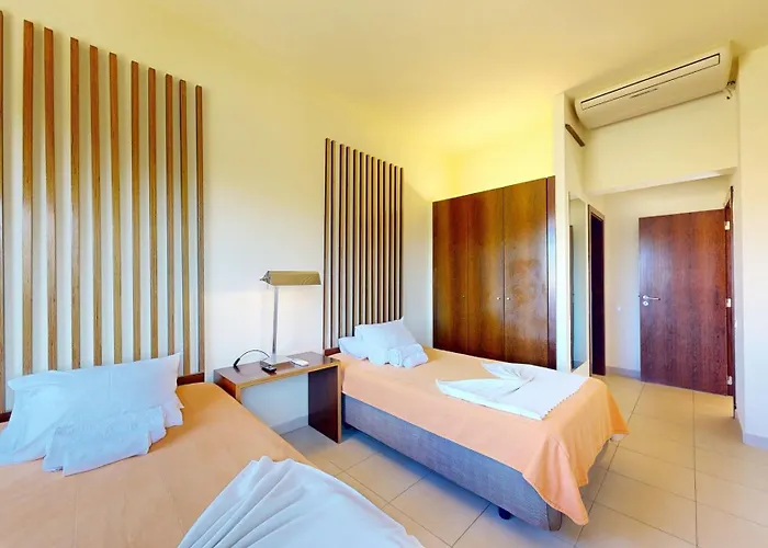 Herdade Dos Salgados, V3 빌라