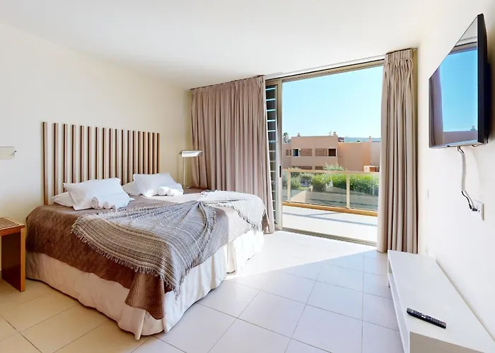 Herdade Dos Salgados, V3