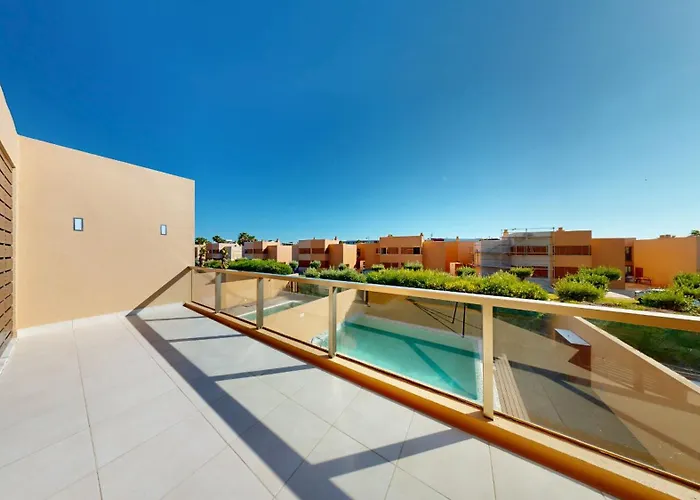 빌라 Herdade Dos Salgados, V3 *